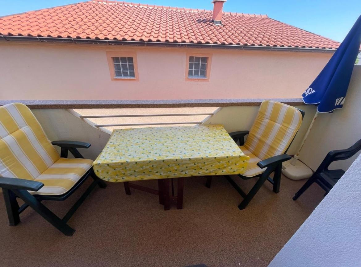 Apartament Elia Vir Zewnętrze zdjęcie